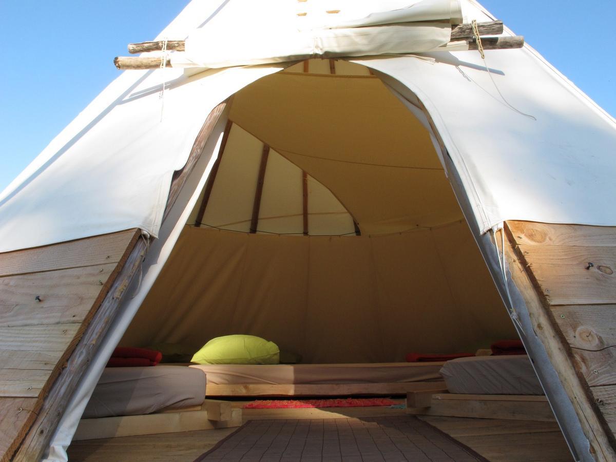 Village Tipi เลอ เฟคลาซ์ ภายนอก รูปภาพ